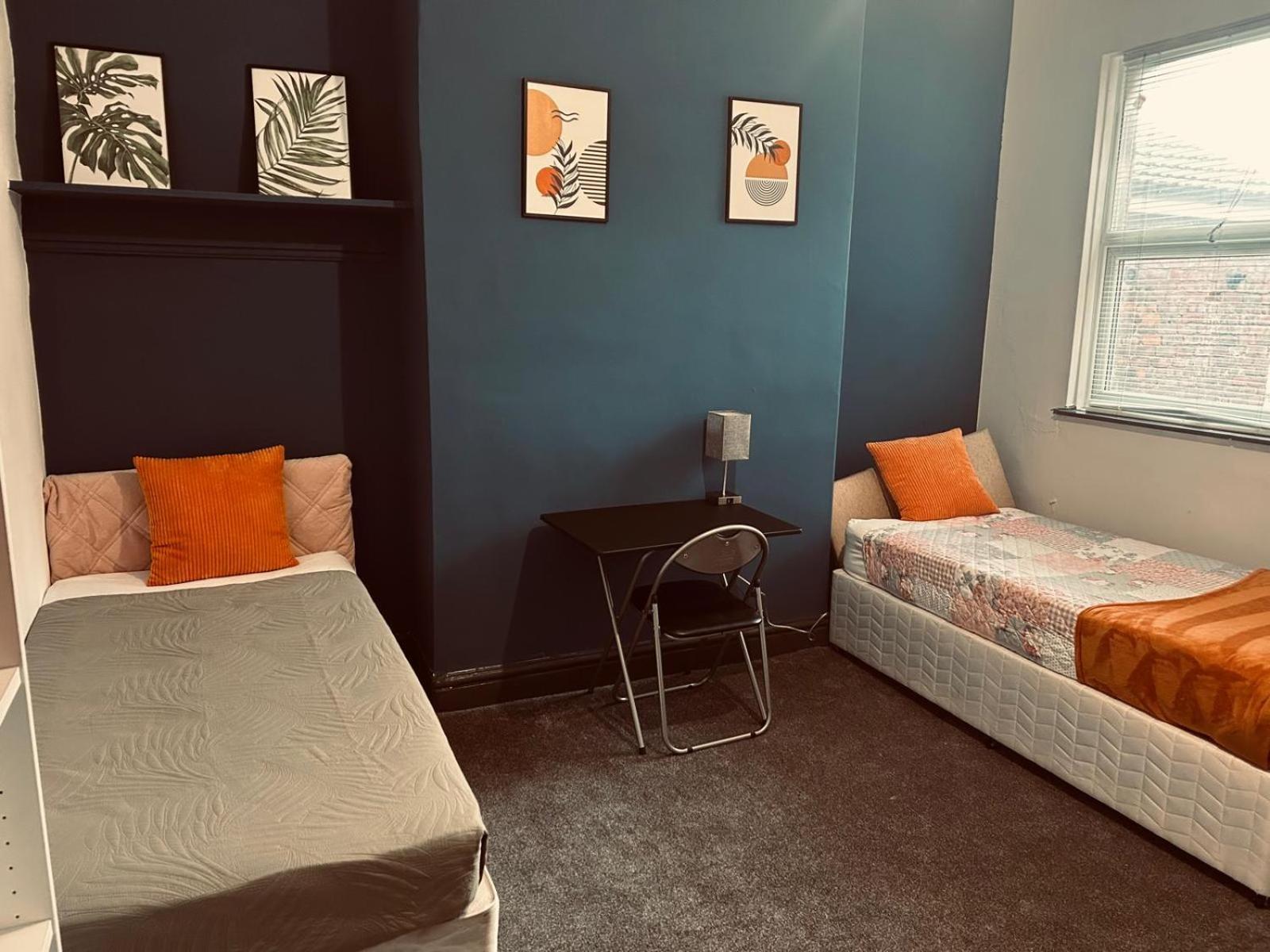 Cozy Large Sized 4 Bedroom Flat Liverpool Exterior photo